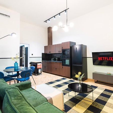 Luxury Peaceful Apartment By The St Stephen'S Basilica Βουδαπέστη Εξωτερικό φωτογραφία