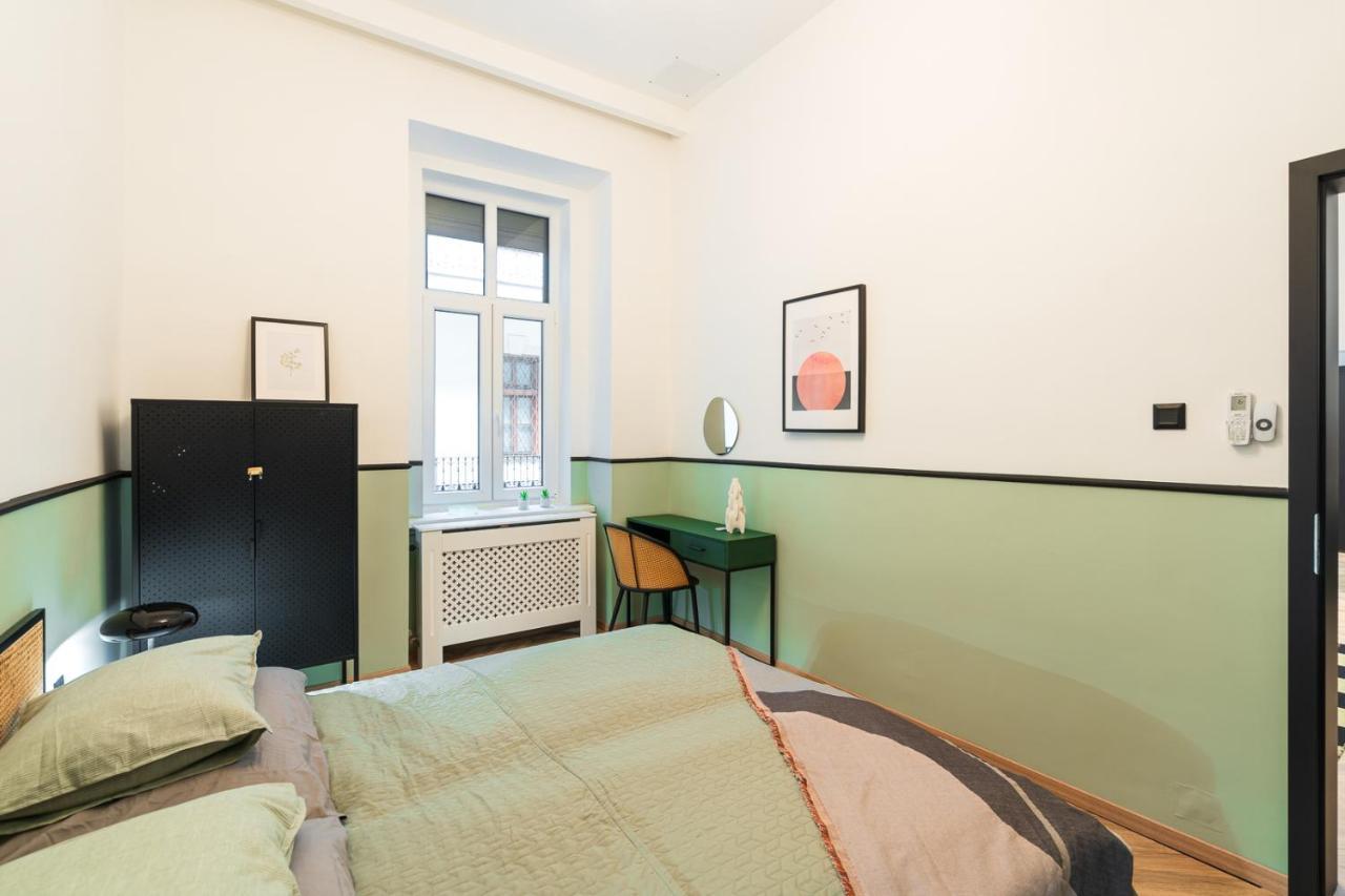 Luxury Peaceful Apartment By The St Stephen'S Basilica Βουδαπέστη Εξωτερικό φωτογραφία